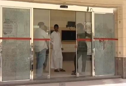 سعودي غاضب يطلق النار على أحد المطاعم في الرياض